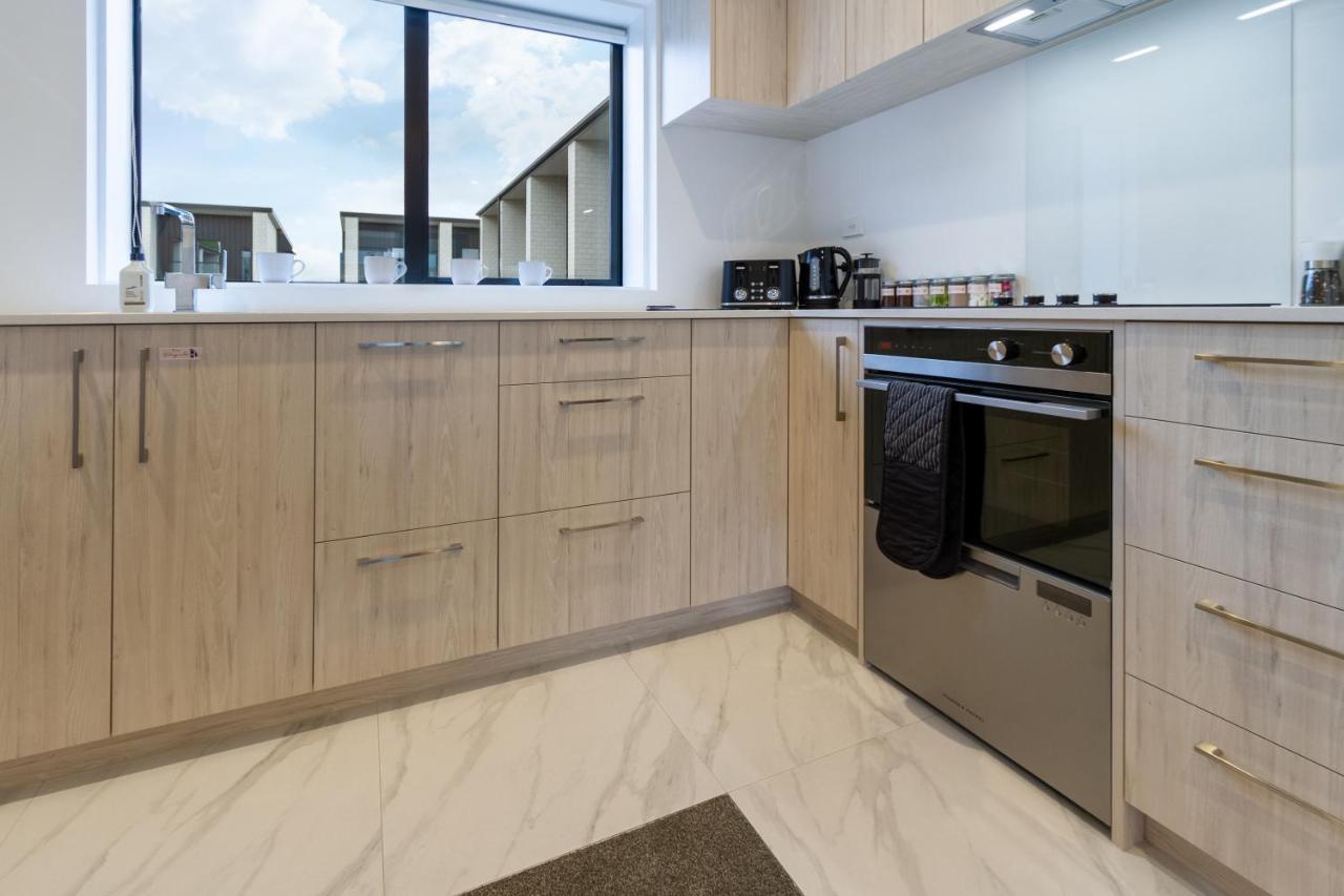 In The Heart Of It All: 2 Bed Cbd Townhouse Κράισττσερτς Εξωτερικό φωτογραφία