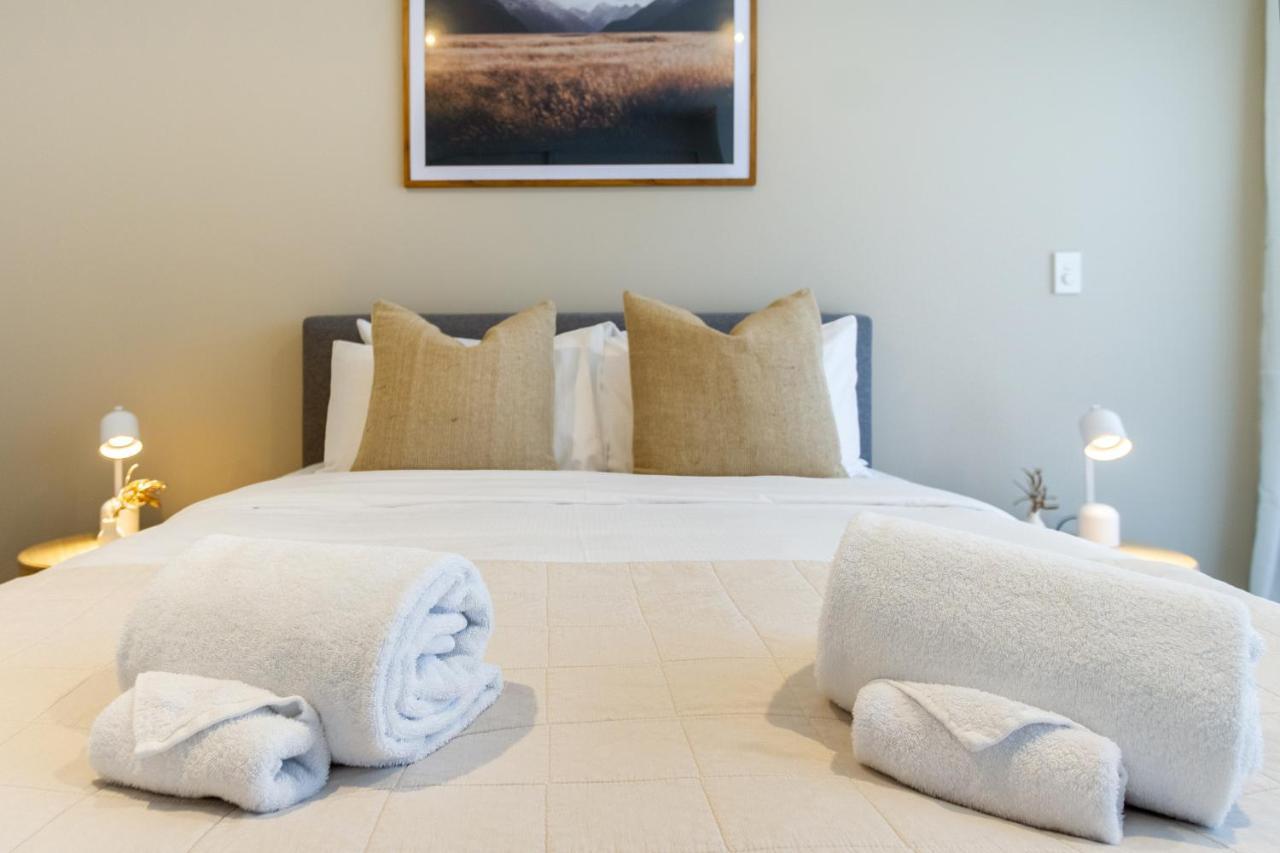 In The Heart Of It All: 2 Bed Cbd Townhouse Κράισττσερτς Εξωτερικό φωτογραφία