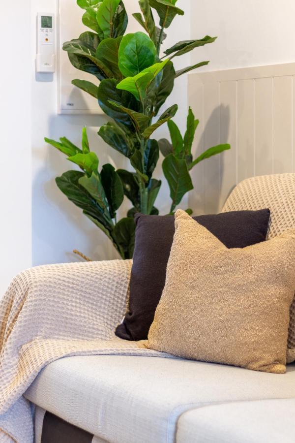 In The Heart Of It All: 2 Bed Cbd Townhouse Κράισττσερτς Εξωτερικό φωτογραφία